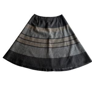 Pendleton USA Made 100% Wool Back Zip A Line Grey Striped Knee Length Skirt 6
